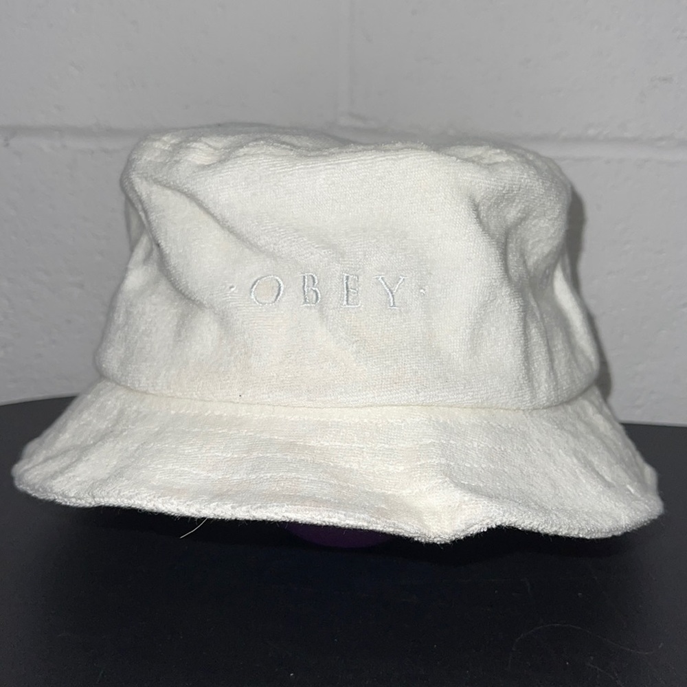 Obey Nowell bucket hat